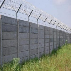 Precast Wall With GI Barbed Wire Fencing in Vapi