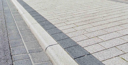 Footpath Curbing in Vapi